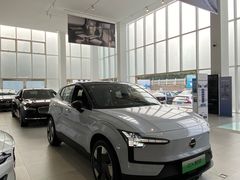 -青岛中升沃茂沃尔沃4S店(市北店)