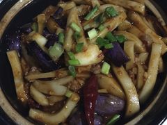 -胖大嫂渔家排档(半边山店)
