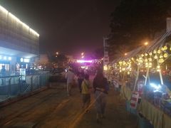 -易生活购物公园