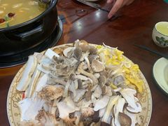 -菌之家·专业纯野生菌火锅·特色炒菌