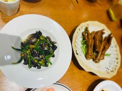 -翠山·映月湖景餐厅(映月湖公园店)