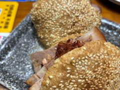 -老天桥酱肉烧饼夹肘子(天桥店)