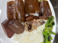 -乌文新澄海卤鹅店