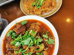 -谢老五跷脚牛肉·非遗传承店