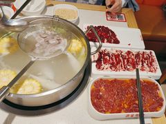 -浪里寻·臻牛养生牛肉火锅(方圆荟店)