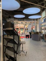 -PE SALON 
