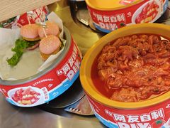 -龍歌自助小火锅(市南金茂湾店)