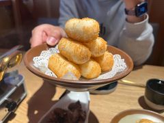 -川堂风·跷脚牛肉·乐山爆炒(宝山日月光店)