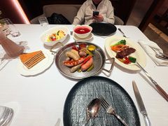 -马克西姆俄罗斯餐厅(通亚街店)