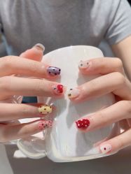 -丽心自助美甲美睫