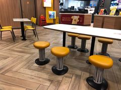 -麦当劳(保利若比邻店)