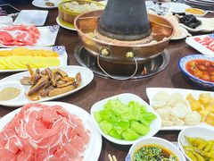 -楼外楼大刀肉传统火锅居(幸福街店)