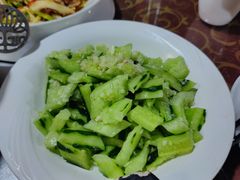 巧拌黄瓜-味老大土碗菜(中山三路店)