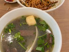 -佬钱湾仔(衣裳街店)
