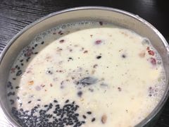 -勺子米线·云南传统小吃市集(四方街店)