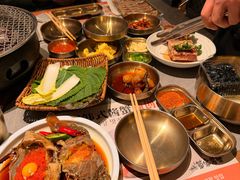 -草家酱蟹炭火烤肉店(珲春南路一店)