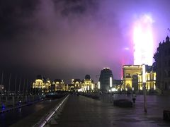 -东港音乐喷泉广场