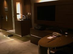 -上海滴水湖皇冠假日酒店