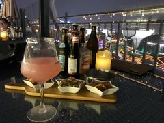 -顽啤熊·酒客酒馆(苏城夜景必选店)