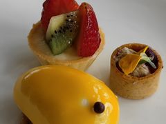 -广州塔卢特斯法国旋转餐厅