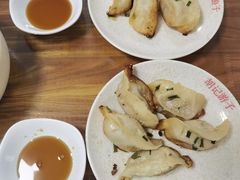 -胡记锅贴·沪上游子老鸭粉丝汤(太原路店)