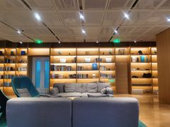 -蔚来中心(北京中关村店)