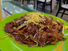 干炒牛河-澳门陈光记烧味饭店(万象城店)
