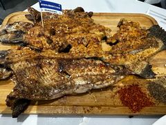 -何适山庄 ·可团建(水长城P2停车场店)