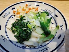 -姑娘手肉夹馍·凉皮·粉面(三盛广场店)