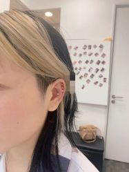 -AI艾耳·专业手工耳洞·穿孔美学馆