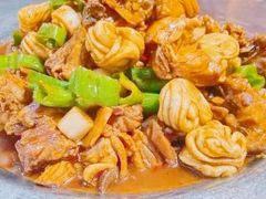 -俭寨大盘鸡·手抓肉·烧烤新疆菜(乌苏路店)