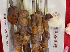 只放盐的羊肉串-红柳枝滩羊烧烤·非遗