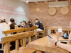 大堂-万记麻辣烫国展总店
