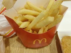 -麦当劳(中二横路店)