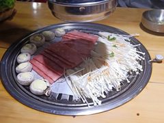 -极简·炭火烤肉主题餐厅·龙虾烧烤·烤羊排(宝龙店)