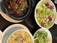 -通安客栈中餐厅·何家小馆