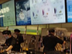 -霸王茶姬(上海静安大悦城店)
