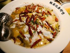 老坛子酸菜鱼-新太二·鲜料川菜(东汇城店)