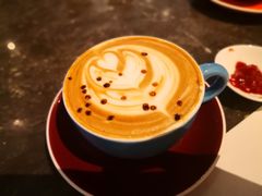 -港丽餐厅(高德置地店)