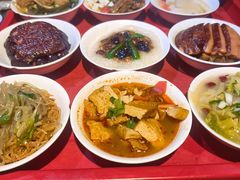 -蓝田九大碗民俗食府(蓝田店)