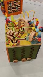 -孩子王童乐园(唐山万达广场店)