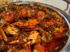 -凤凰路何眼镜香辣蟹(花果园店)