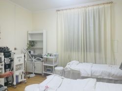 -苗方清颜专业祛痘连锁机构