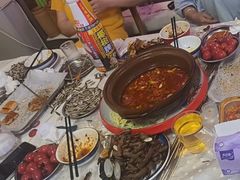 -海盗船. 龙虾烧烤. 酒馆