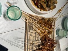 -嗨辣小聚·盘锦河蟹·海鲜烧烤龙虾(盘锦十年好店)