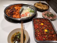 -岗上渣渣老火锅(两路口店)