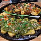 冰粉我喜欢，有颜值也好吃，肉烤的干