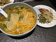 花溪牛肉粉-不老溪贵州菜(广安门总店)