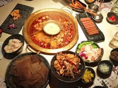 -哥老官重庆美蛙鱼头(松江地中海十八哥店)