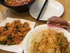 -秦香陕西食府(华贸天地店)